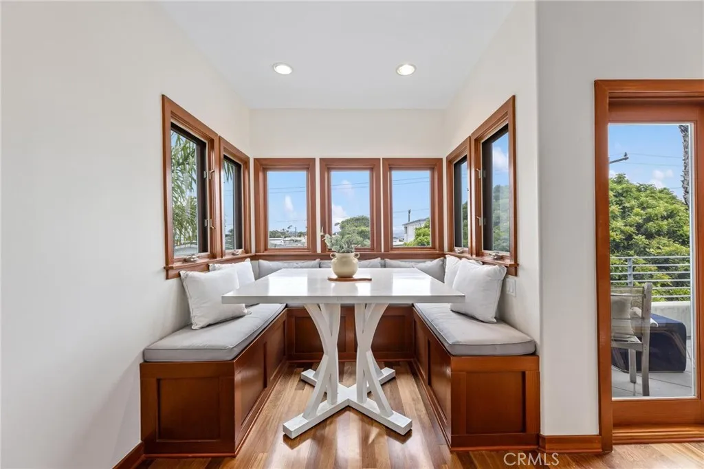 721 12th Street, Manhattan Beach, California 90266 home-pic-8